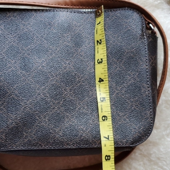 Nine West Tan and Black Crossbody Bag - Picture 13 of 13